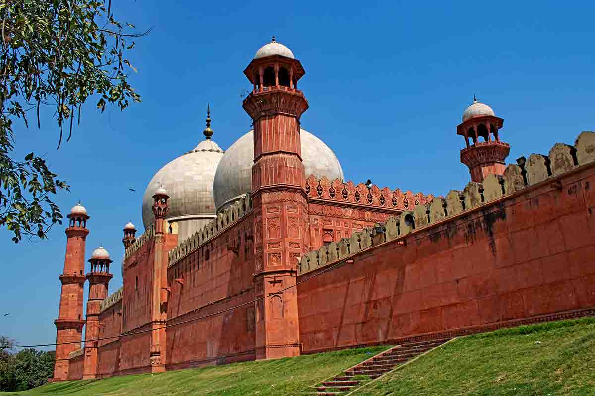Illustrative architecture in Lahore
